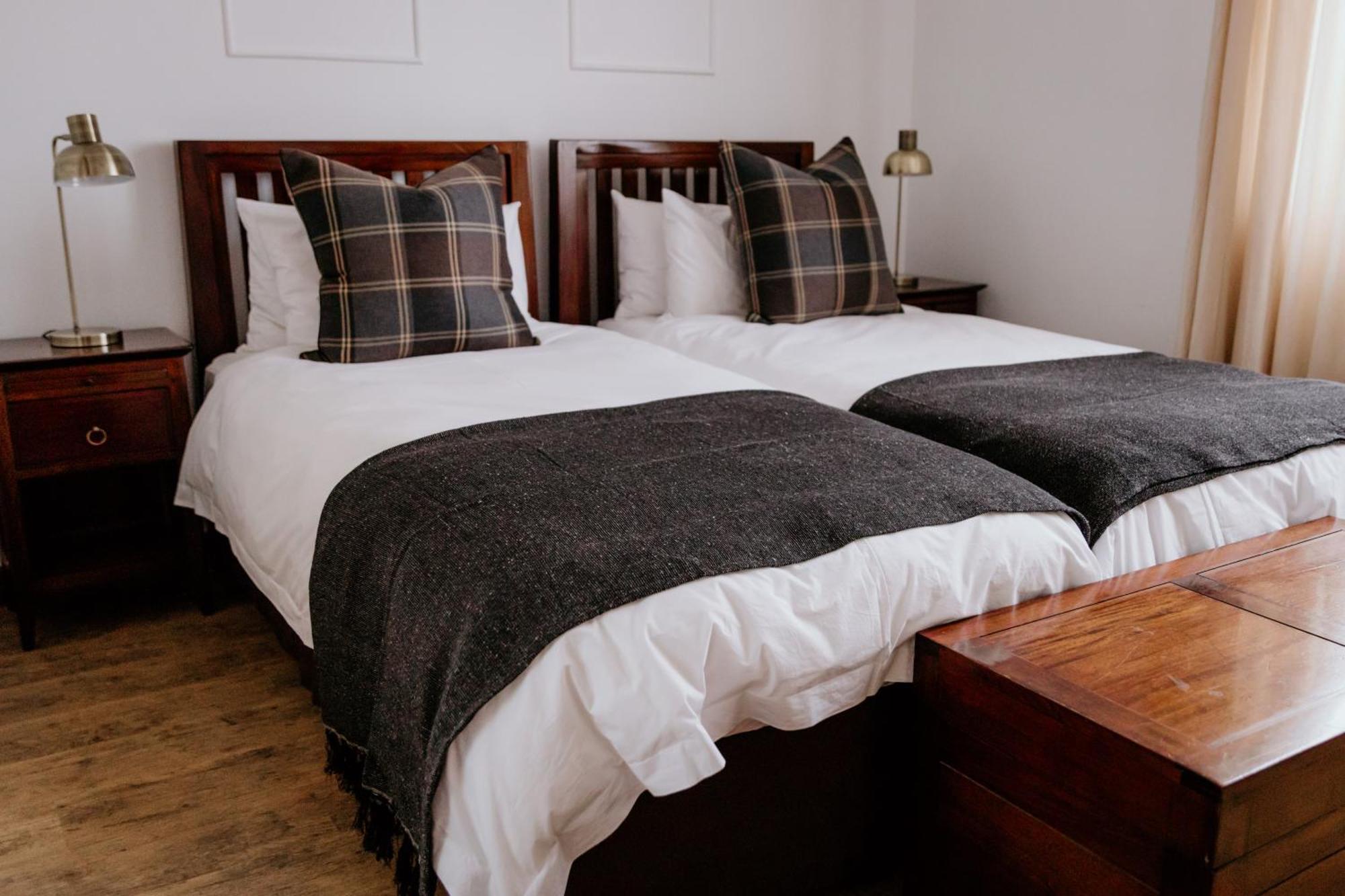 Fritz Manor Bed And Breakfast Свакопмунд Экстерьер фото